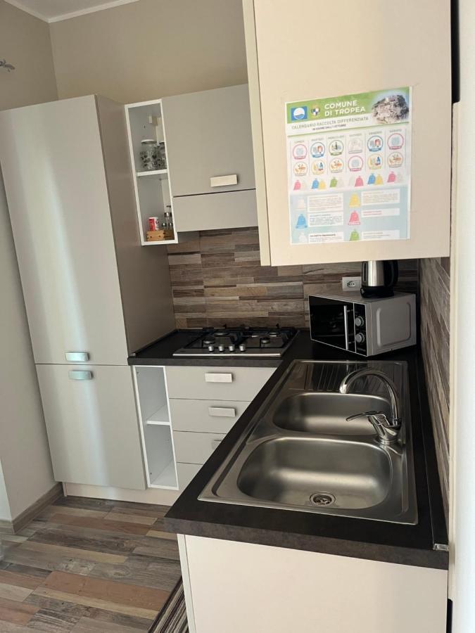 Residenza De Luca Apartment Тропеа Екстериор снимка
